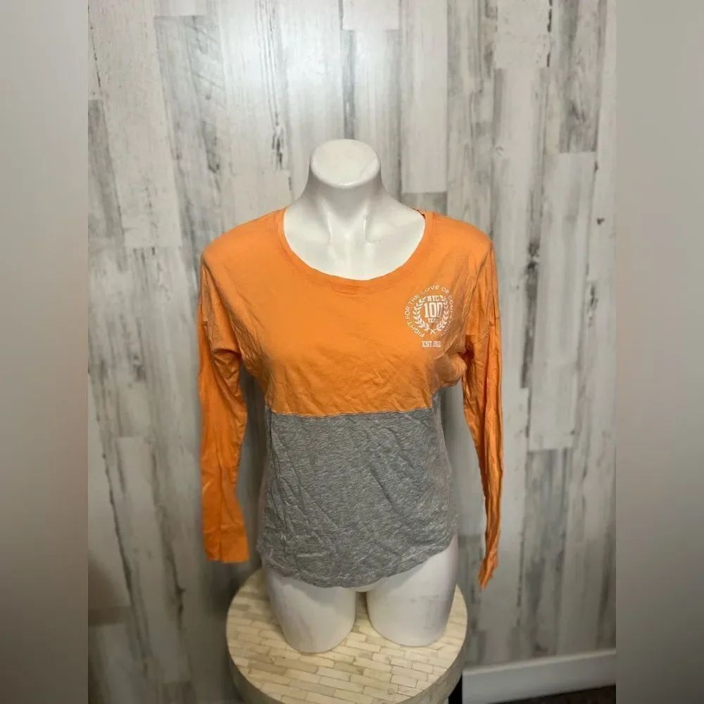 Everlast top